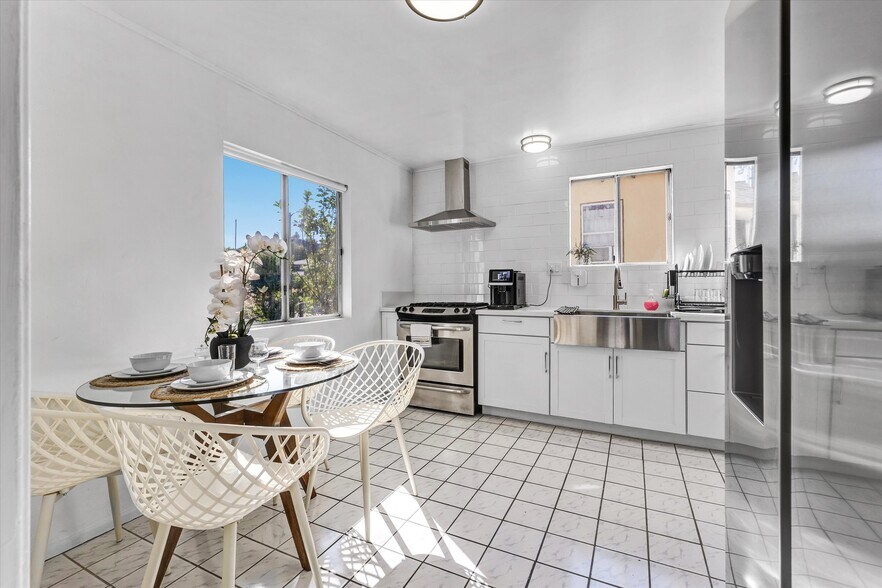 More Photos Of 2405 Meadowvale Ave, Los Angeles Multifamily For Sale