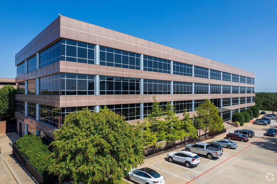 More Photos Of 4800 Overton Dr, Fort Worth Office For Lease