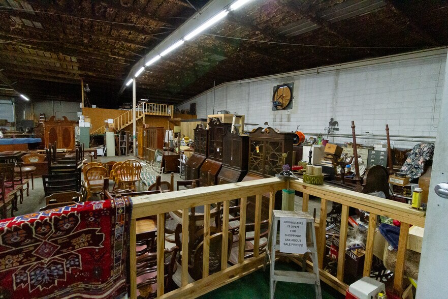 More Photos Of 512 Tift Ave S, Tifton Freestanding For Sale