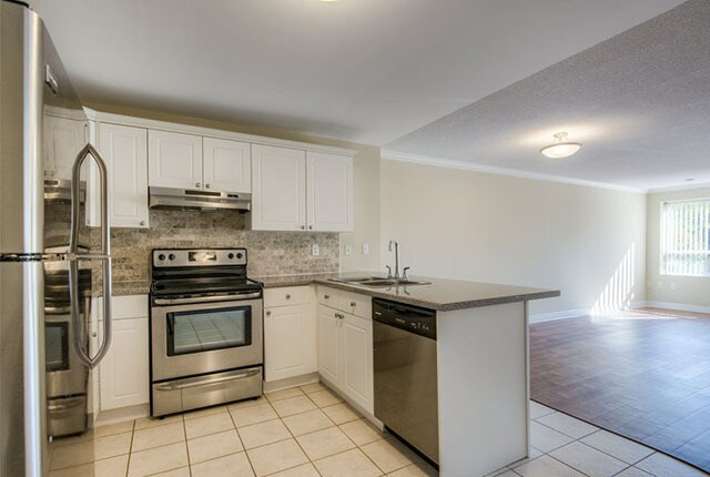 More Photos Of 50 Richmond St E, Oshawa Apartments For Sale