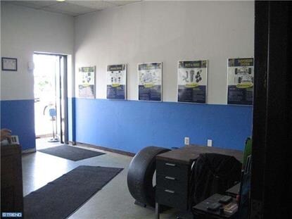 More Photos Of 72 Berlin Rd, Stratford Auto Repair For Sale