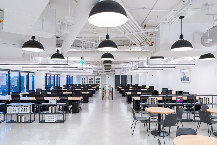 More Photos Of 3000 S Robertson Blvd, Los Angeles Loft Creative Space For Lease