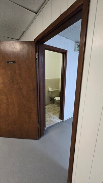 More Photos Of Stumpf Plaza, Gretna Loft Creative Space For Lease