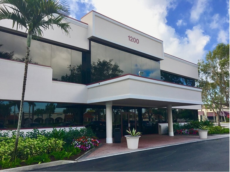 More Photos Of 1200 Corporate Center Way, Wellington Medical For Lease