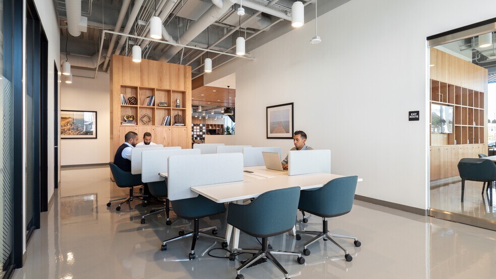 More Photos Of 332 S Michigan Ave, Chicago Coworking Space