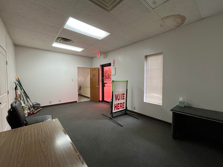 More Photos Of 302 Priest Dr, Killeen Office For Lease