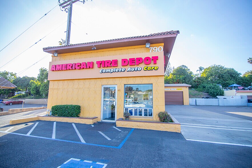 More Photos Of 790 E Vista Way, Vista Auto Repair For Sale