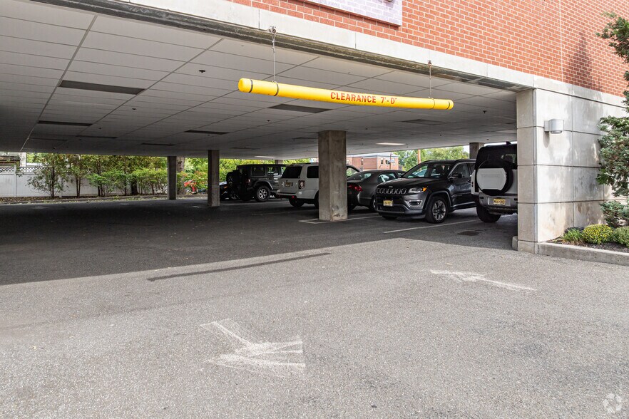 More Photos Of 14-01 Broadway, Fair Lawn Medical For Lease