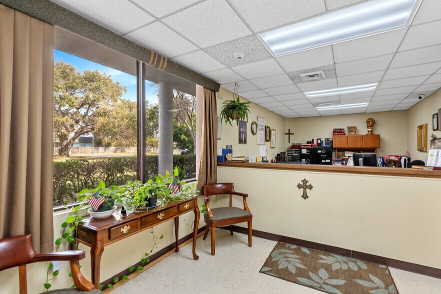 More Photos Of 7875 W McNab Rd, Tamarac Religious Facility For Sale