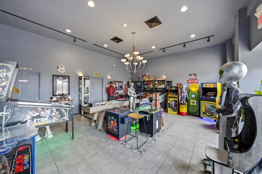 More Photos Of 2376 Business Center Cir, Sevierville Freestanding For Sale