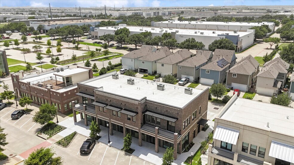 More Photos Of 767 W Main St, Coppell Storefront Retail Office For Sale