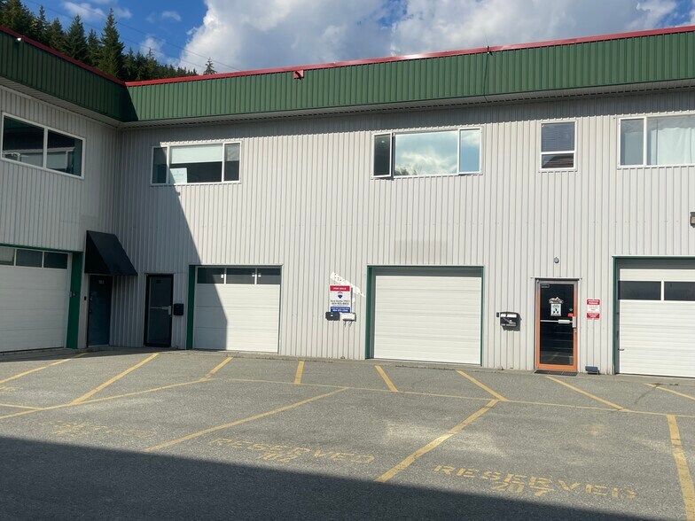 More Photos Of 1400 Alpha Lake Rd, Whistler Warehouse For Sale