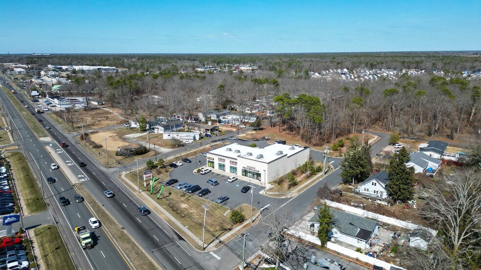 More Photos Of 6206 Black Horse Pike, Egg Harbor Township General Retail For Sale