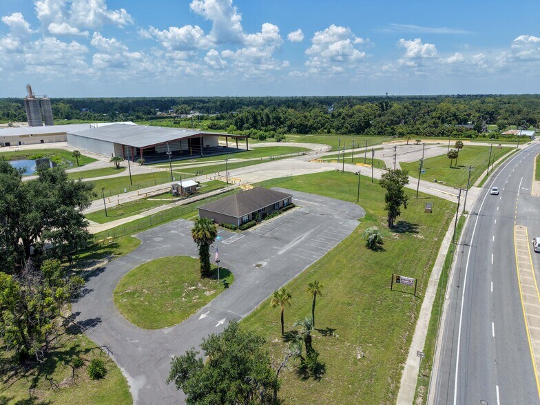 More Photos Of 1509 S Byron Butler Pky, Perry Manufacturing For Sale