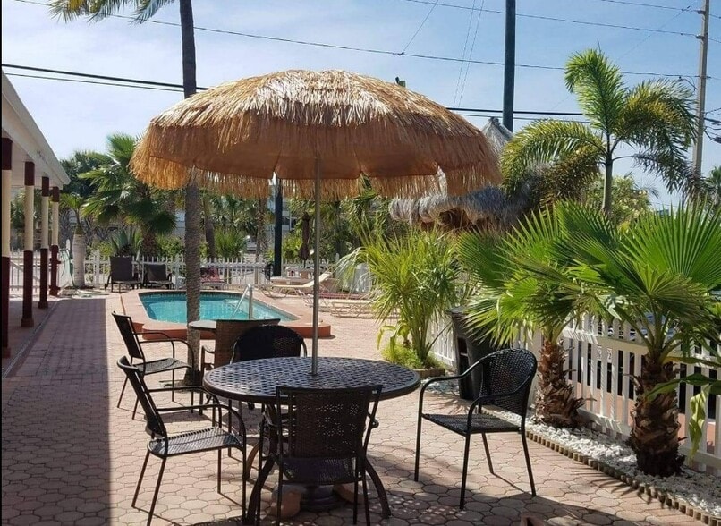 More Photos Of 415 Hamden Dr, Clearwater Beach Hotel For Sale