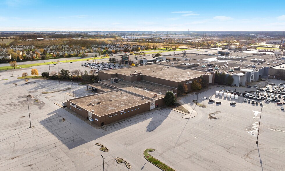 More Photos Of 2109 Southlake Mall, Merrillville General Retail For Sale