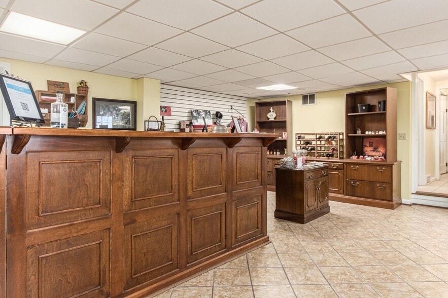 More Photos Of 1601 State Route 4, Bucyrus Hospitality For Sale