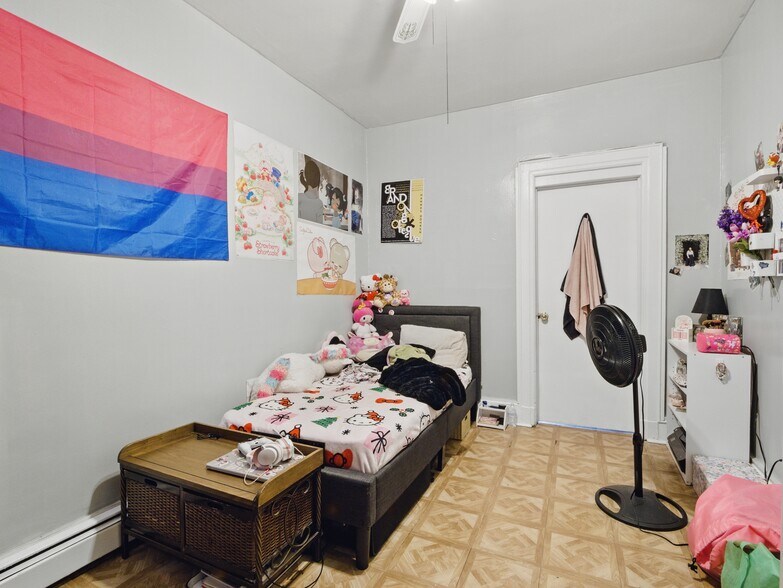 More Photos Of 904 Bergenline Ave, Union City Apartments For Sale