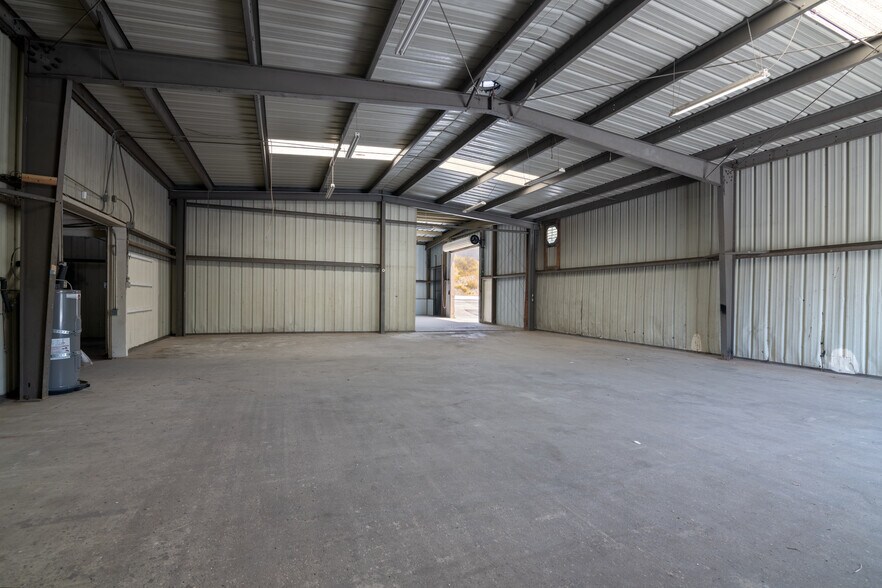 More Photos Of 3050 S Santa Fe Ave, San Marcos Manufacturing For Lease