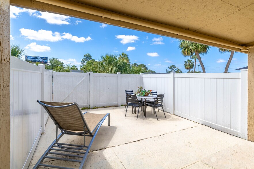 More Photos Of 21380 Hwy 27, Lake Wales Apartments For Sale