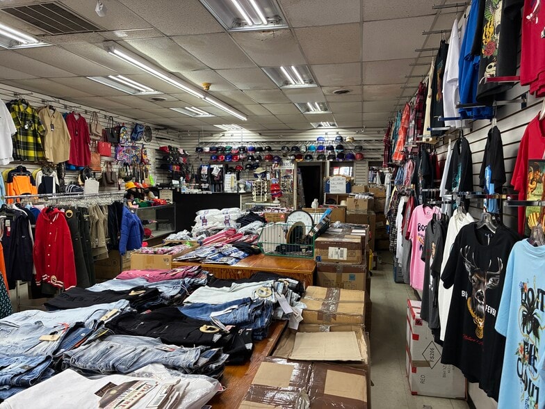 More Photos Of 52 W Chelten Ave, Philadelphia Storefront Retail Office For Sale