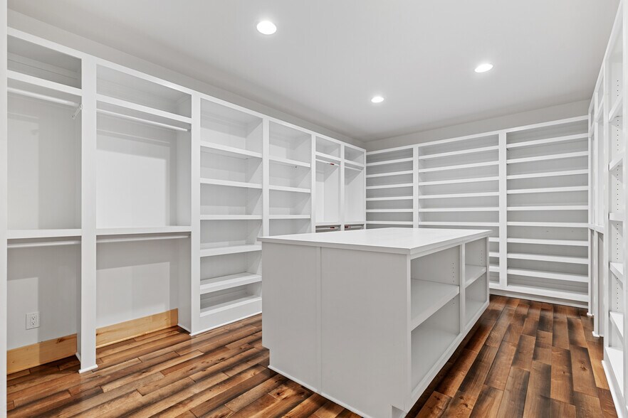 More Photos Of 5735 Archer Ave, Cumming Apartments For Sale