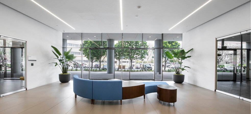 More Photos Of 19191 S Vermont Ave, Torrance Office For Lease