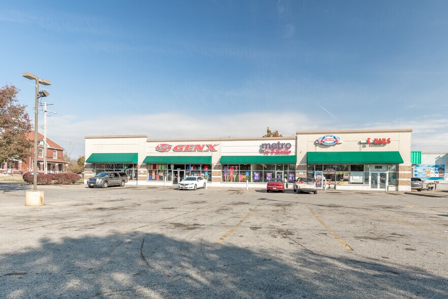 More Photos Of State St, East Saint Louis Unknown For Lease