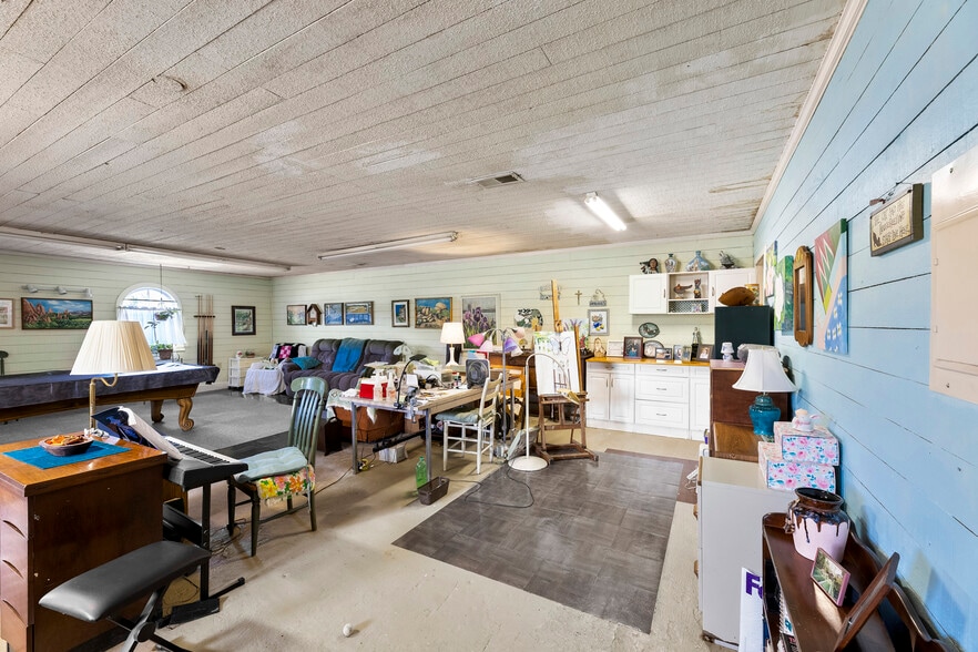 More Photos Of 2246 N Aspen St, Lincolnton Flex For Sale
