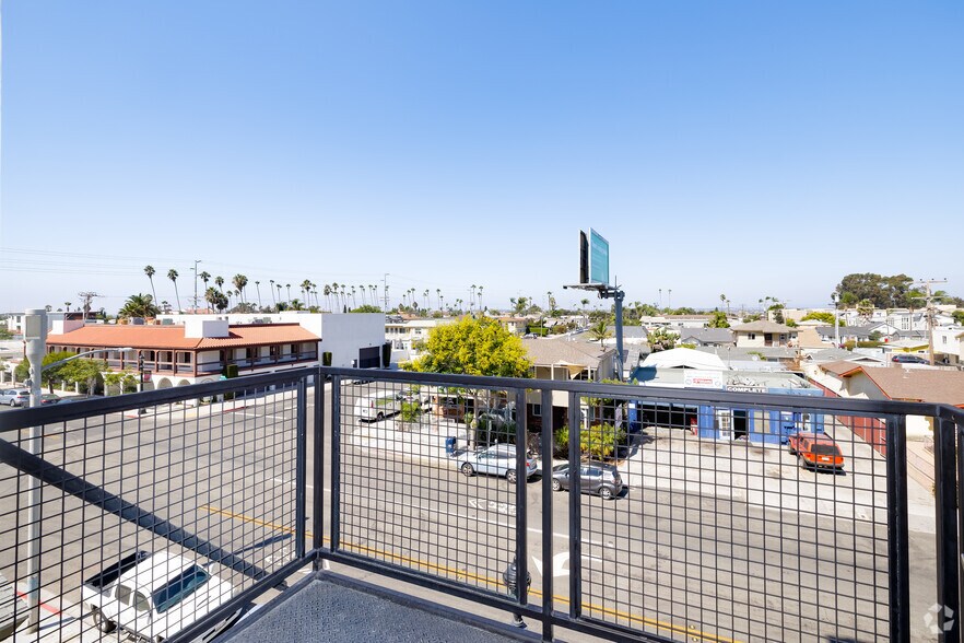 More Photos Of 2911 Adams Ave, San Diego Apartments For Lease