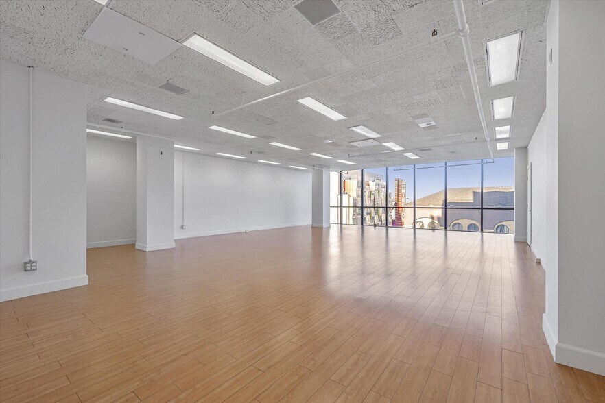 More Photos Of 2601 Mission St, San Francisco Office For Lease