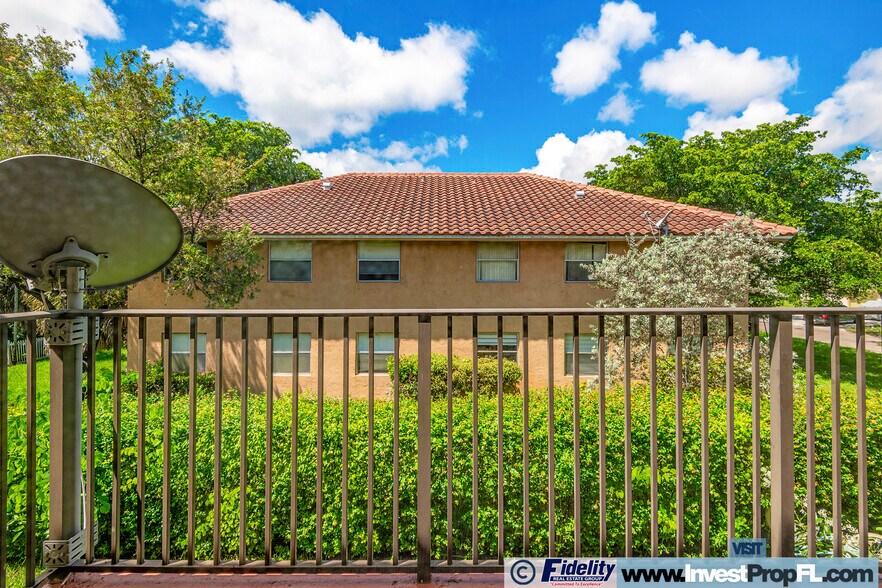 More Photos Of 4280 NW 114th Ter, Coral Springs Apartments For Sale