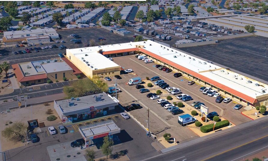 More Photos Of 18700 N 107th Ave, Sun City Unknown For Lease