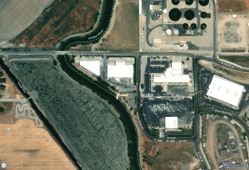 More Photos Of 1455 W Center St, North Salt Lake Industrial For Lease