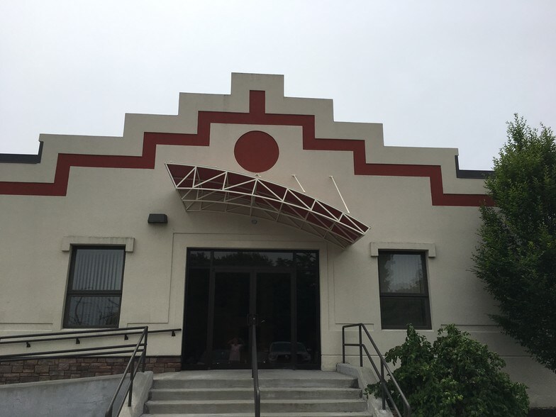 More Photos Of 220 Sutton St, North Andover Storefront For Lease