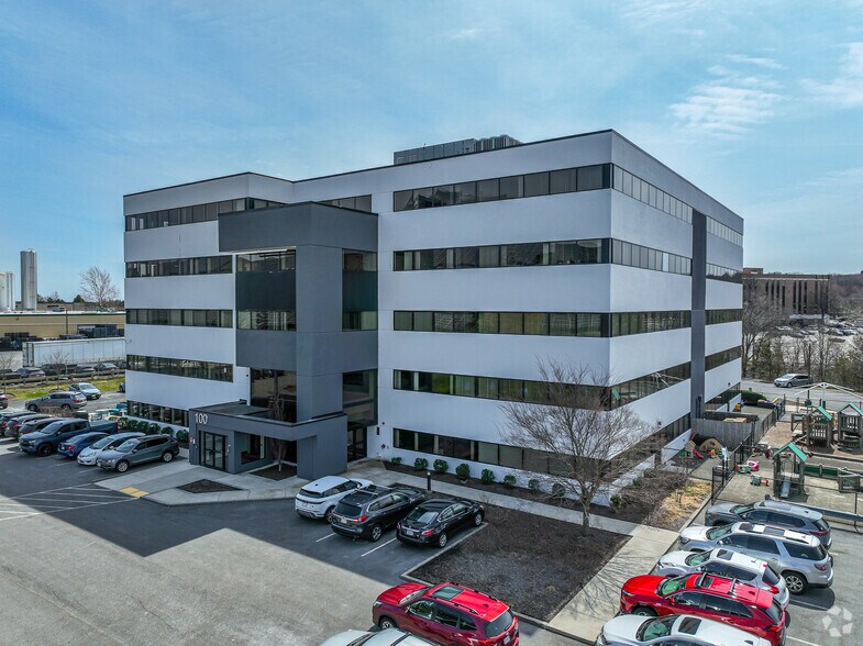 More Photos Of 100 Pennsylvania Ave, Framingham Office For Lease