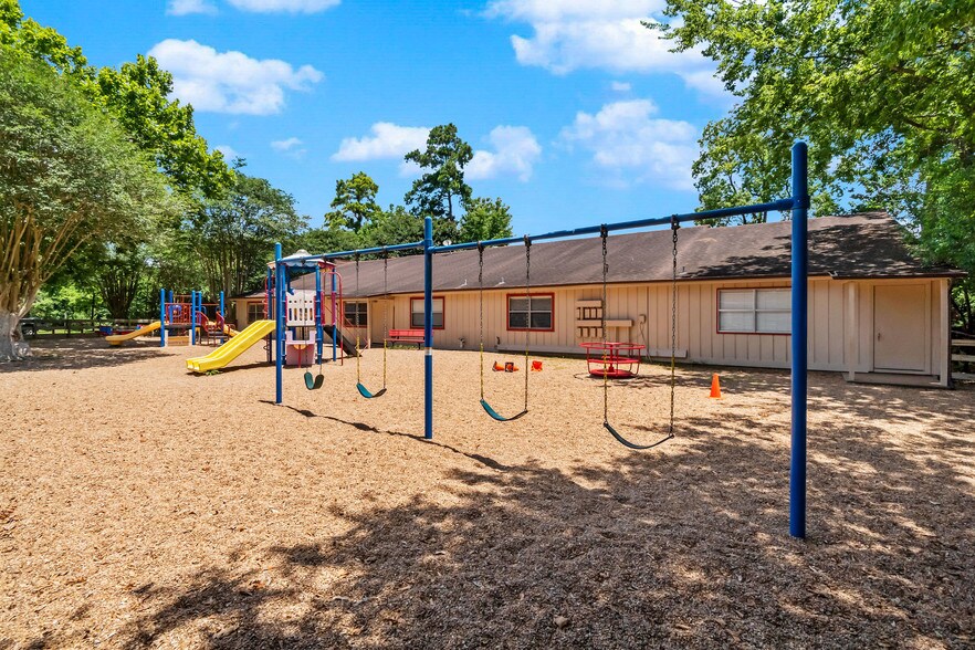 More Photos Of 17102 Theiss Mail Route Rd, Spring Schools For Lease