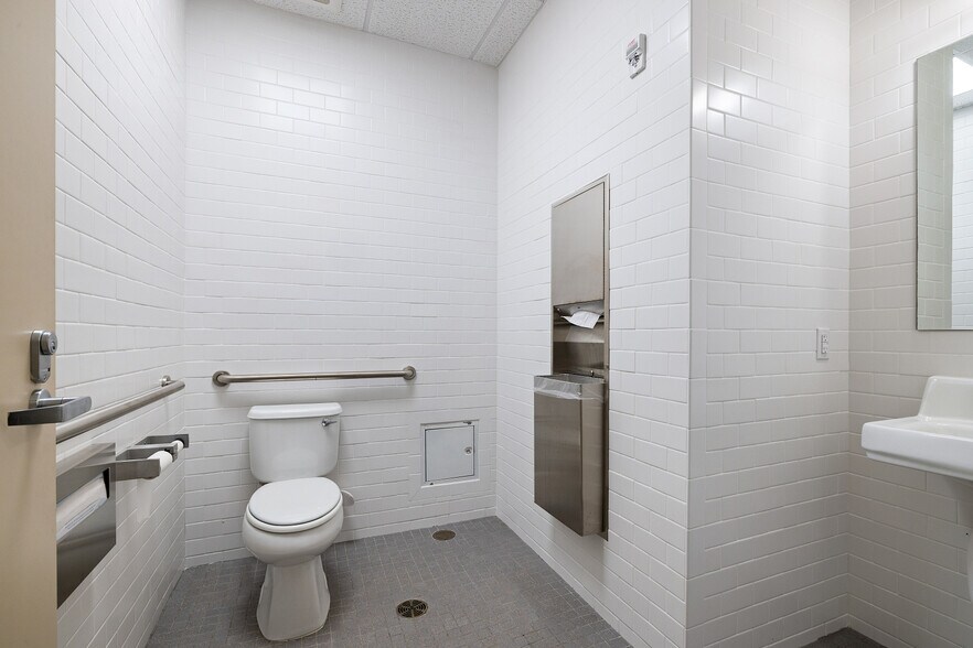 More Photos Of 91-3633 Kauluakoko St, Ewa Beach Apartments For Sale
