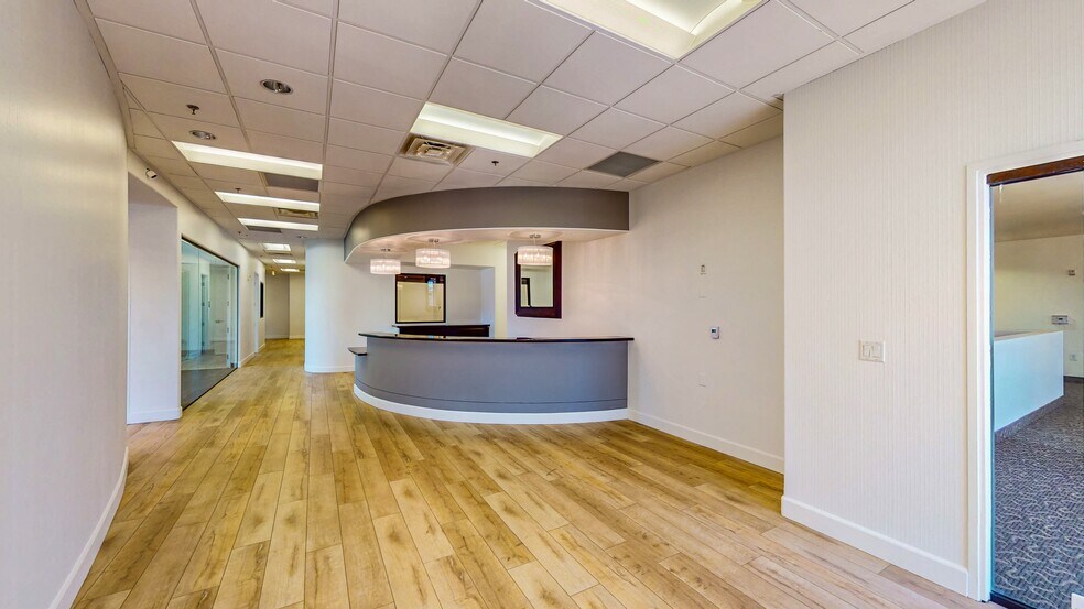 More Photos Of 2904 W Horizon Ridge Pky, Henderson Medical For Lease