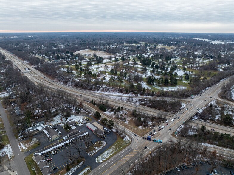 More Photos Of 245 Columbia Ave E, Battle Creek Land For Sale