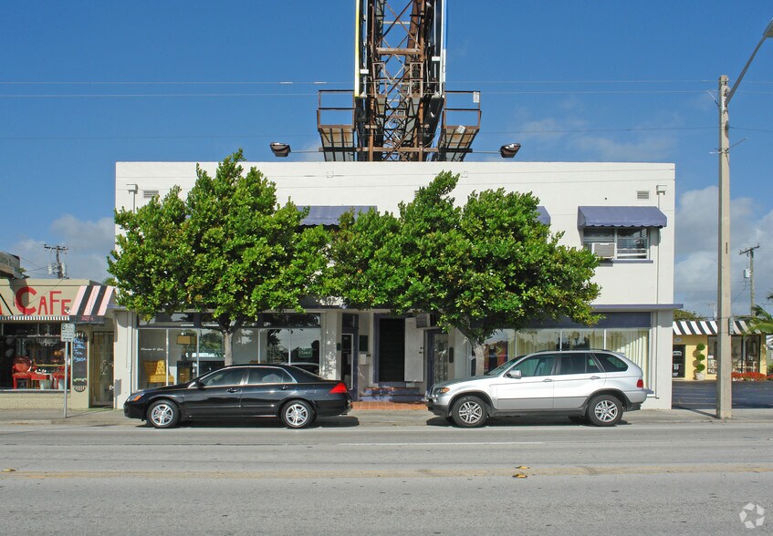 More Photos Of 3621-3623 S Dixie Hwy, West Palm Beach Storefront Retail Office For Lease