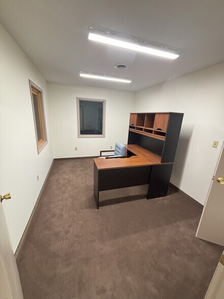 More Photos Of 131 Ash Dr, Kimball Township Warehouse For Lease