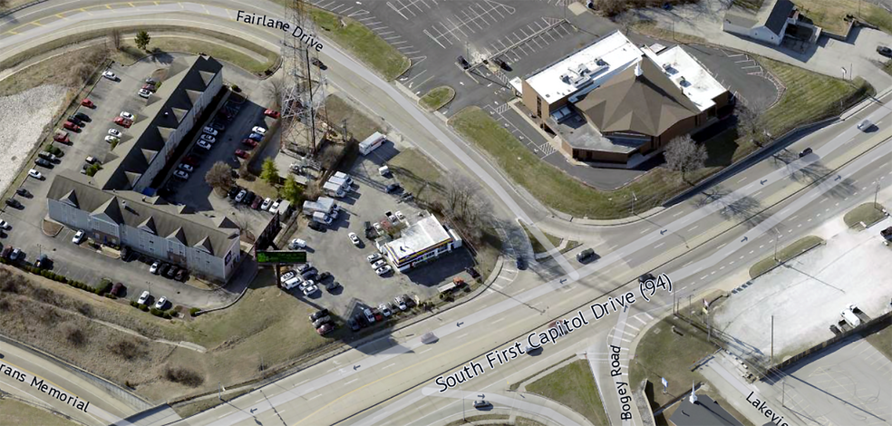 More Photos Of 1805 Veterans Memorial Pky, Saint Charles Auto Repair For Sale