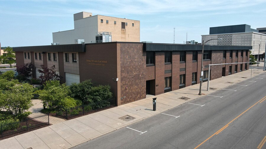 More Photos Of 313 S Capitol Ave, Lansing Office For Sale