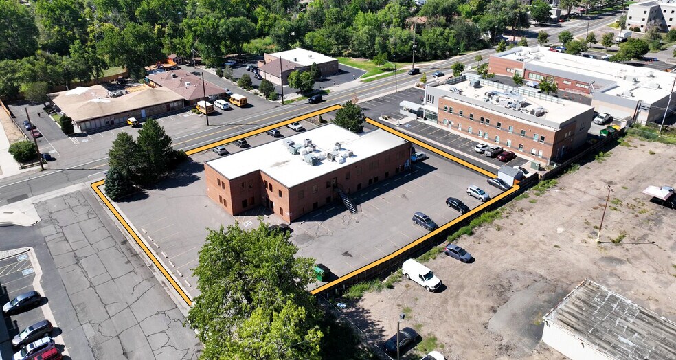 More Photos Of 8725 W 14th Ave, Lakewood Office For Sale