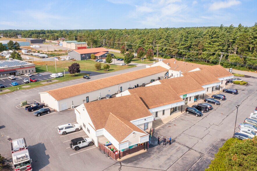 More Photos Of 202 S Meadow Rd, Plymouth Freestanding For Sale