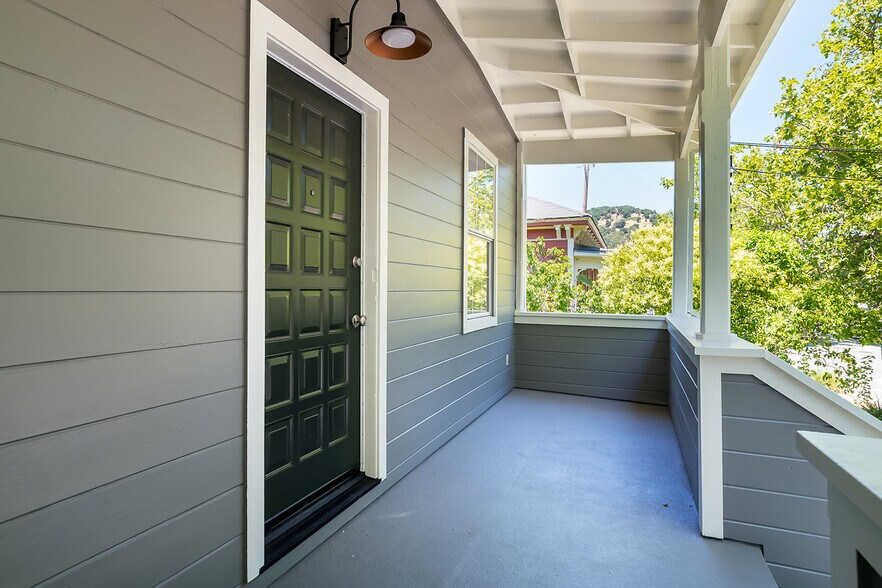 More Photos Of 523 B St, San Rafael Multifamily For Sale