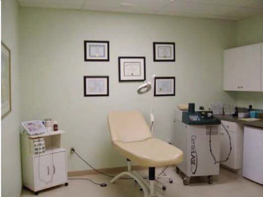 More Photos Of 300-322 NW Bethany Dr, Port Saint Lucie Medical For Lease