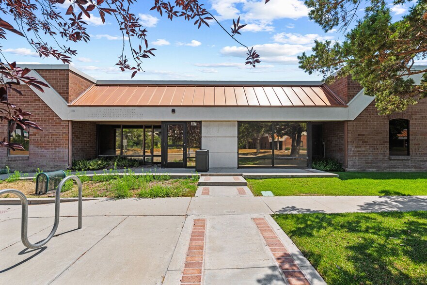 More Photos Of 443-455 W Bearcat Dr, Salt Lake City Office For Lease