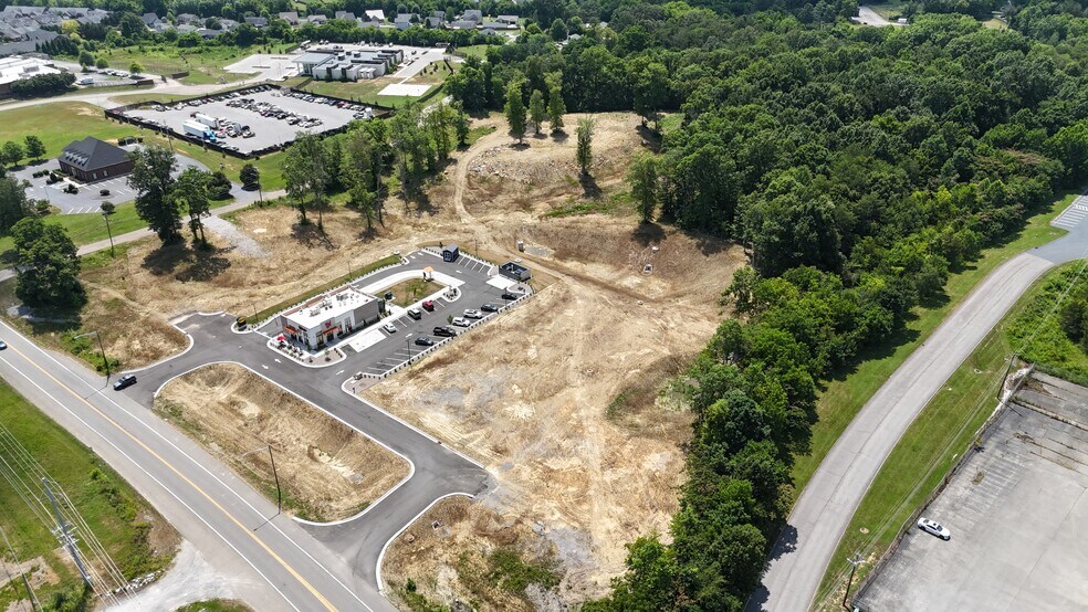 Primary Photo Of 7115 Strawberry Plains Pike, Knoxville Land For Sale